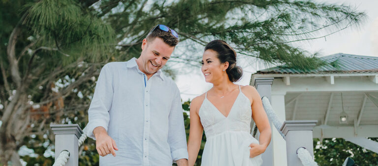 Read more about the article Amanda & Kevin – Grand Cayman Wedding