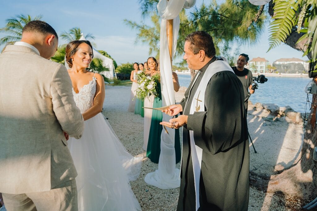 grand cayman wedding photographer morgans ceremony