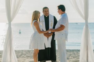 westin grand cayman beach ceremony wedding photographer