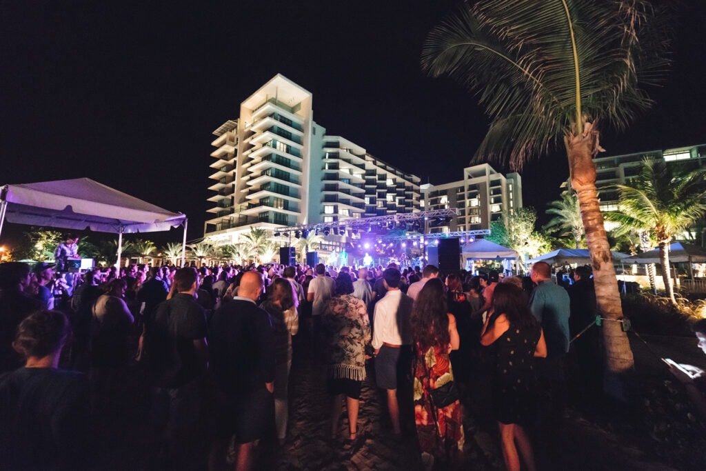 aloe blacc kimpton seafire grand cayman islands event