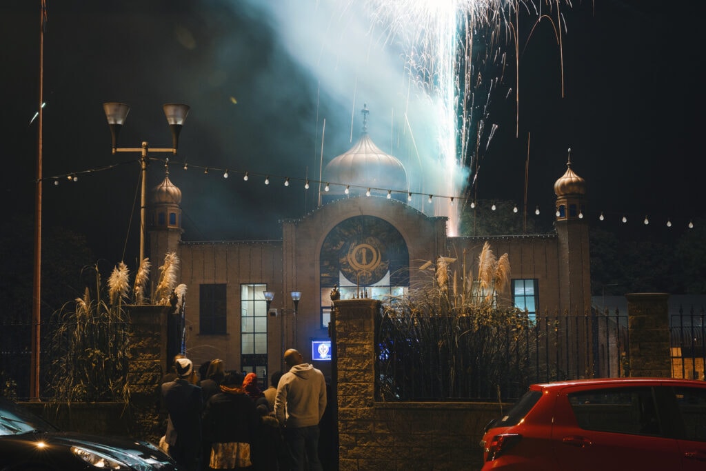 diwali leeds chapel town event long exposure photography 9