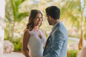 grand cayman kimpton seafire jewish wedding photography first look