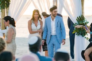 grand cayman kimpton seafire jewish wedding photography beach ceremony