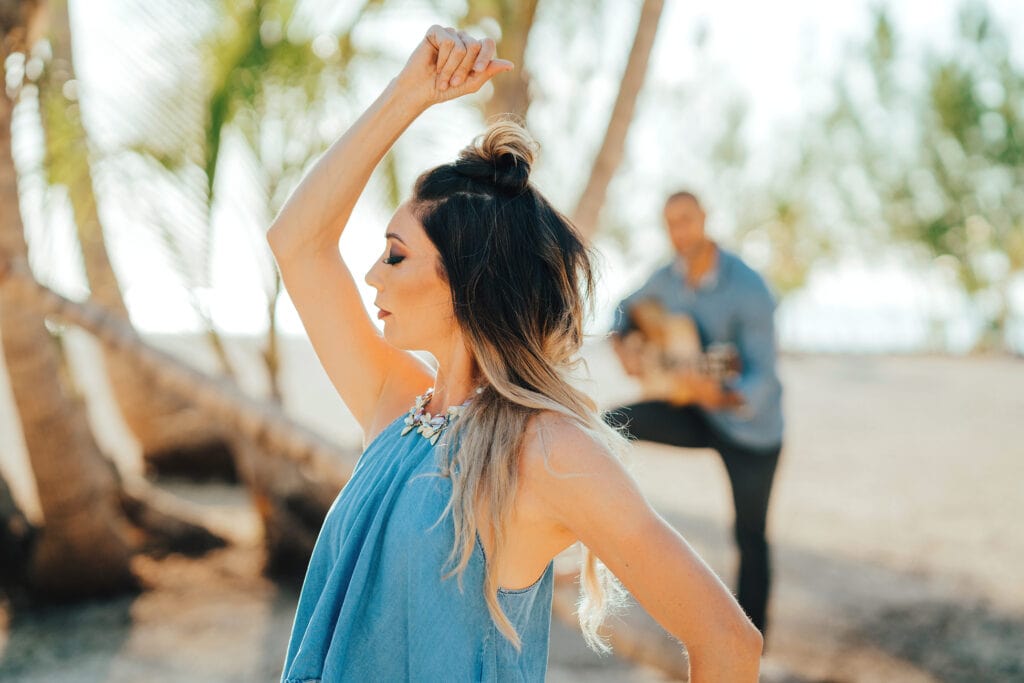 grand cayman lifestyle couple portrait photography guitarist flamenco