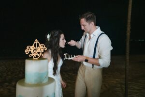 grand cayman islands wedding ritz carlton photography reception cake