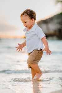 spotts beach grand cayman family maternity photography