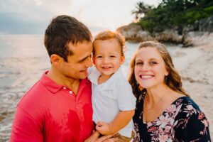 spotts beach grand cayman family maternity photography