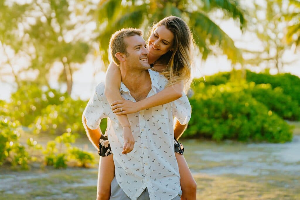 grand cayman starfish point engagement couple photography