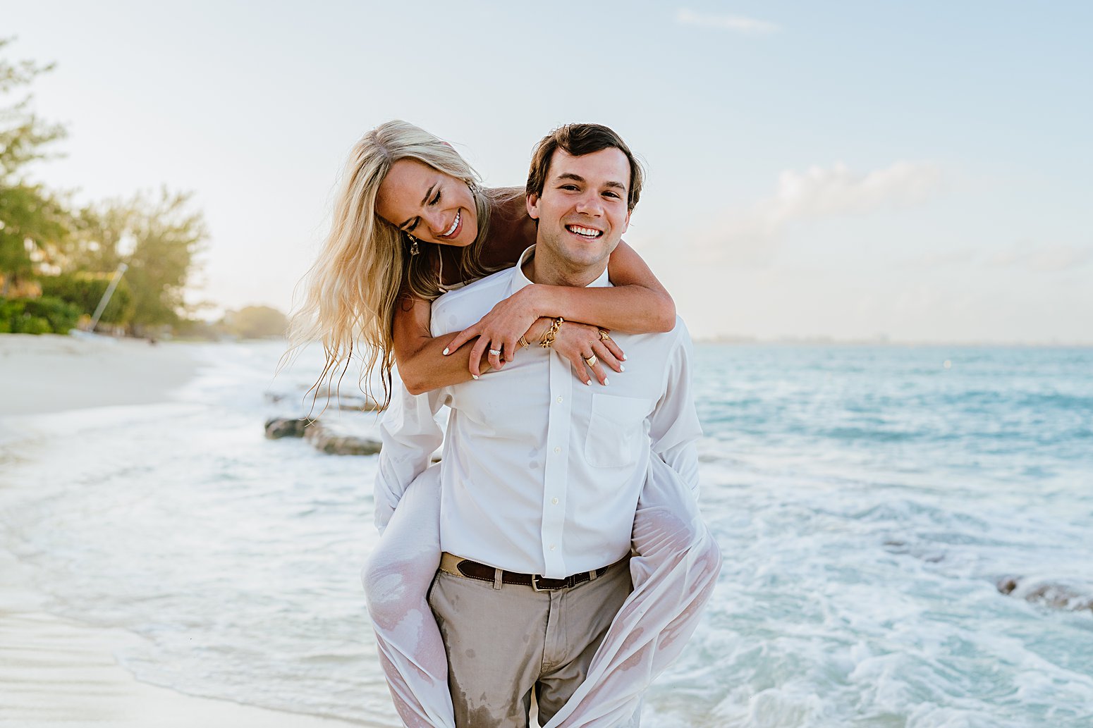 auckland couple engagement photographer beach