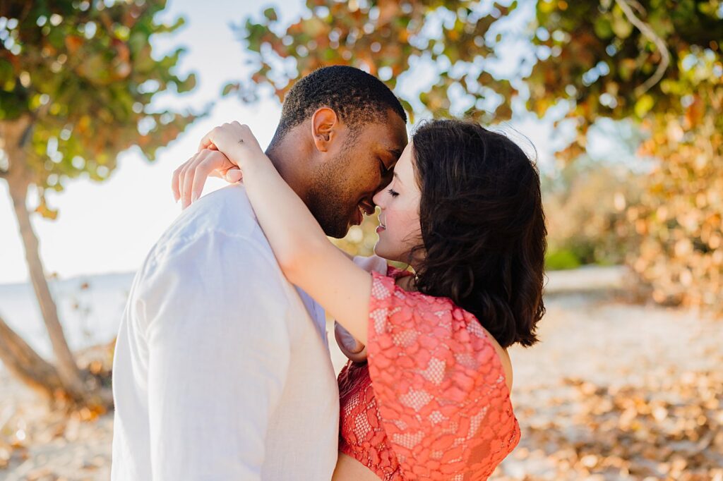 couple photographer cayman islands beach kimpton seafire