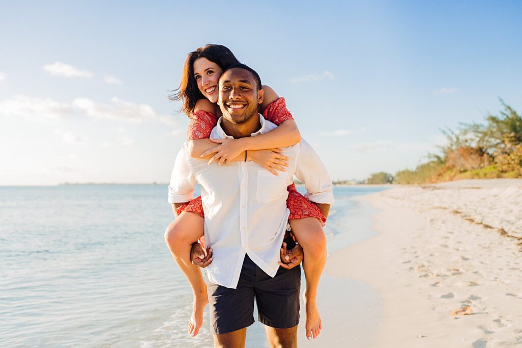 couple photographer cayman islands beach kimpton seafire