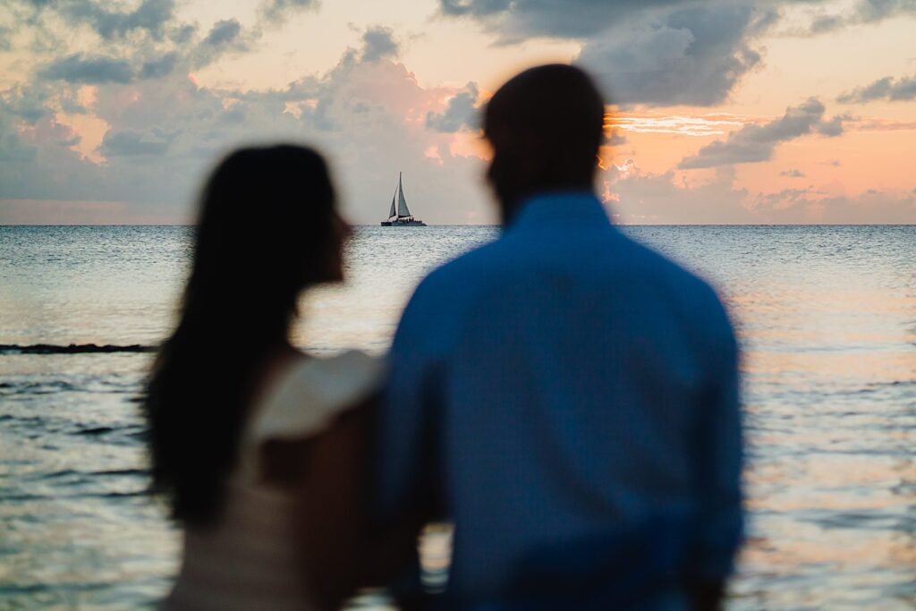 auckland engagement couple photographer beach