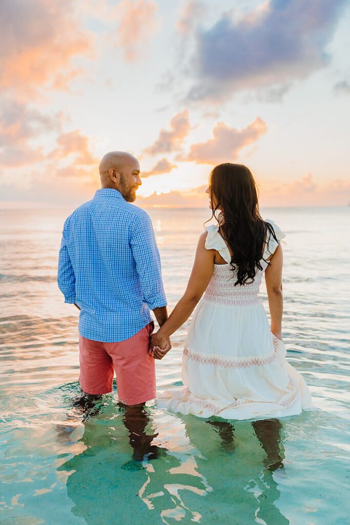 auckland engagement couple photographer beach