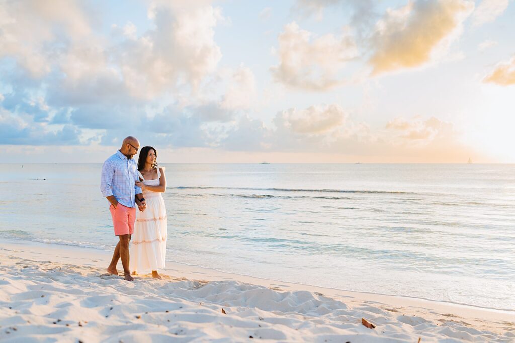 auckland engagement couple photographer beach