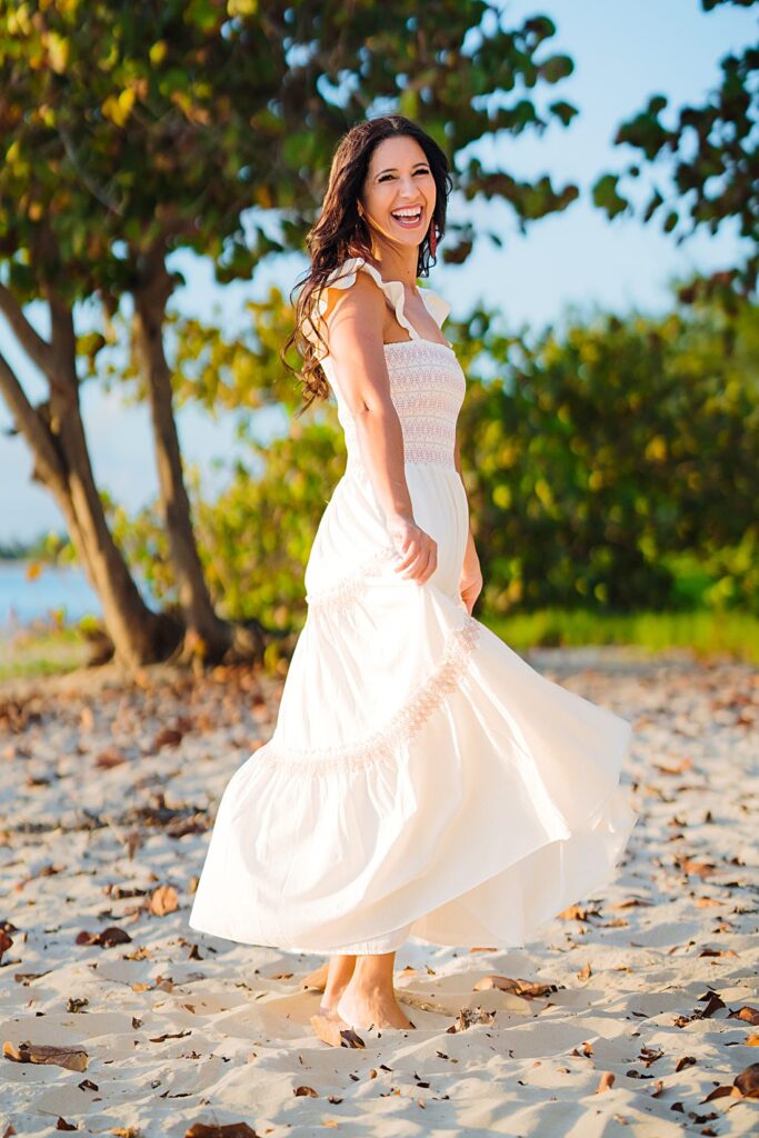 auckland engagement couple photographer beach