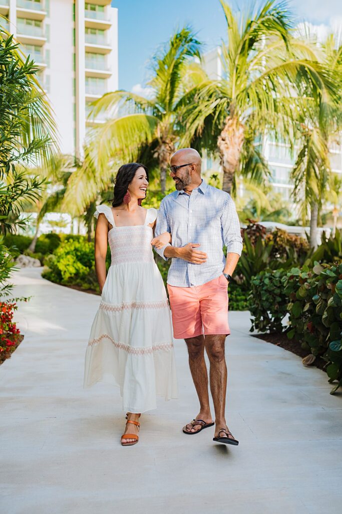 auckland engagement couple photographer beach