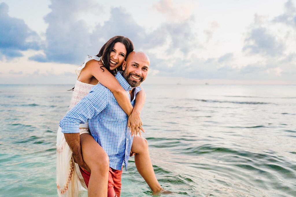 auckland engagement couple photographer beach