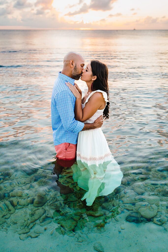 auckland engagement couple photographer beach