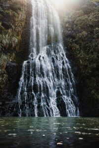 auckland karekare beach travel photography