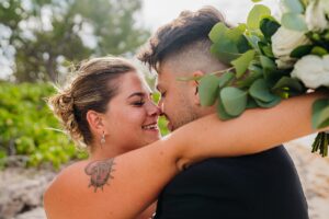 auckland wedding photographer small beach wedding